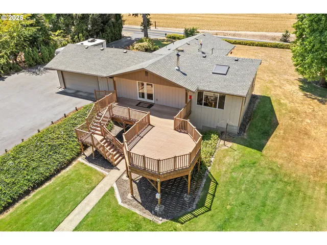 $879,000 | 30700 South S Highway, Canby, OR 97013