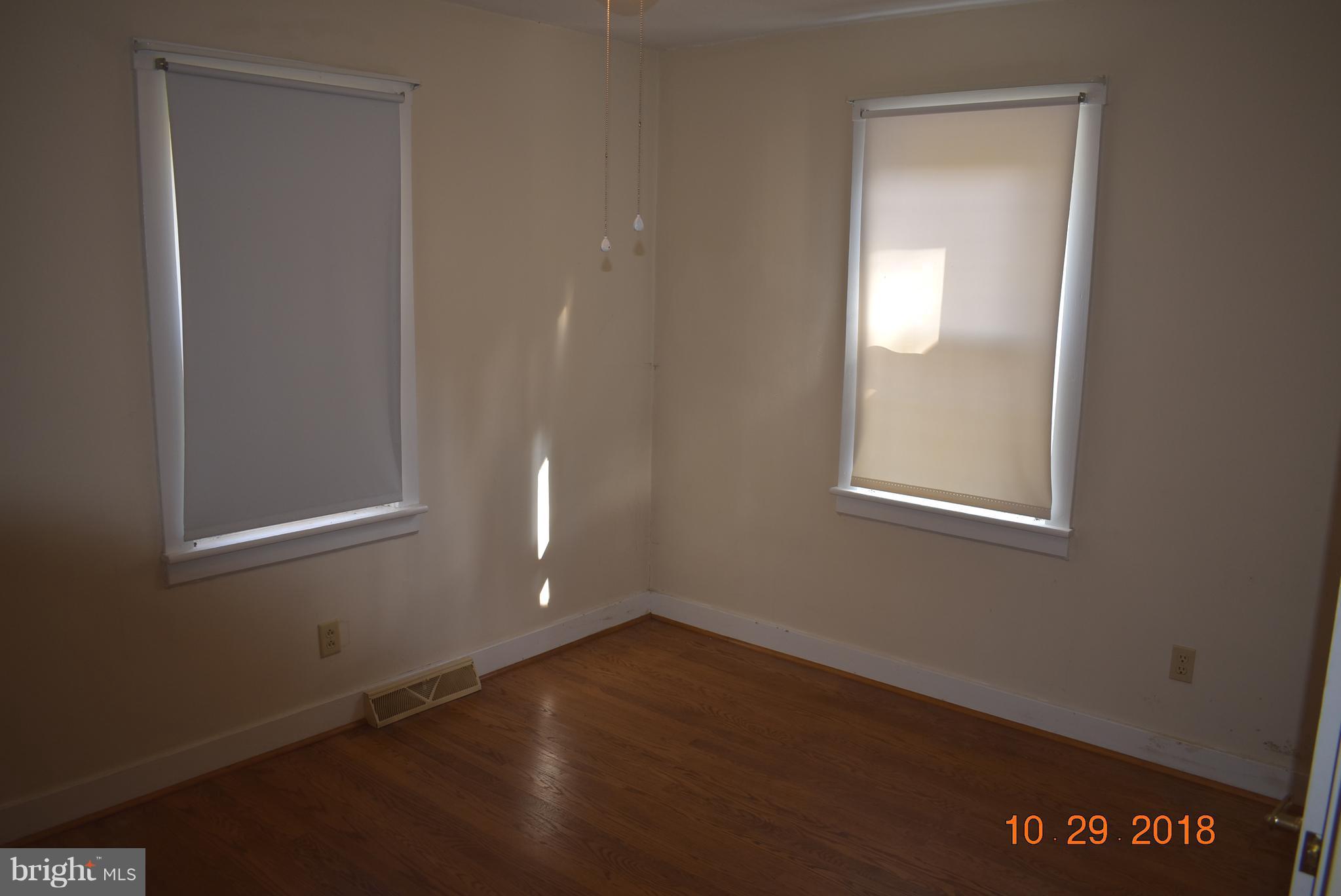 14210 Exline Road Hancock, MD 21750 - Photo 8 of 26 an empty room with a window