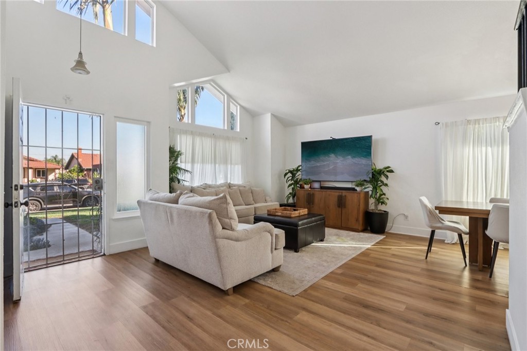 12740 Tehama Circle Riverside, CA 92503 - Photo 4 of 30