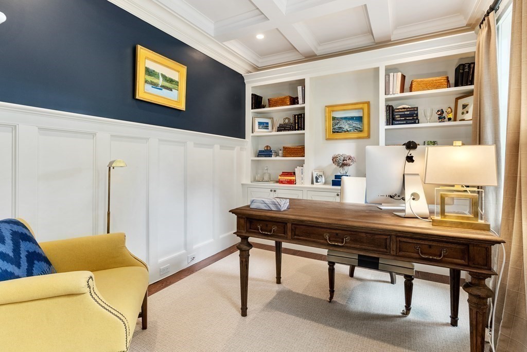 38 Earle Road Wellesley, MA 02481 - Photo 15 of 38