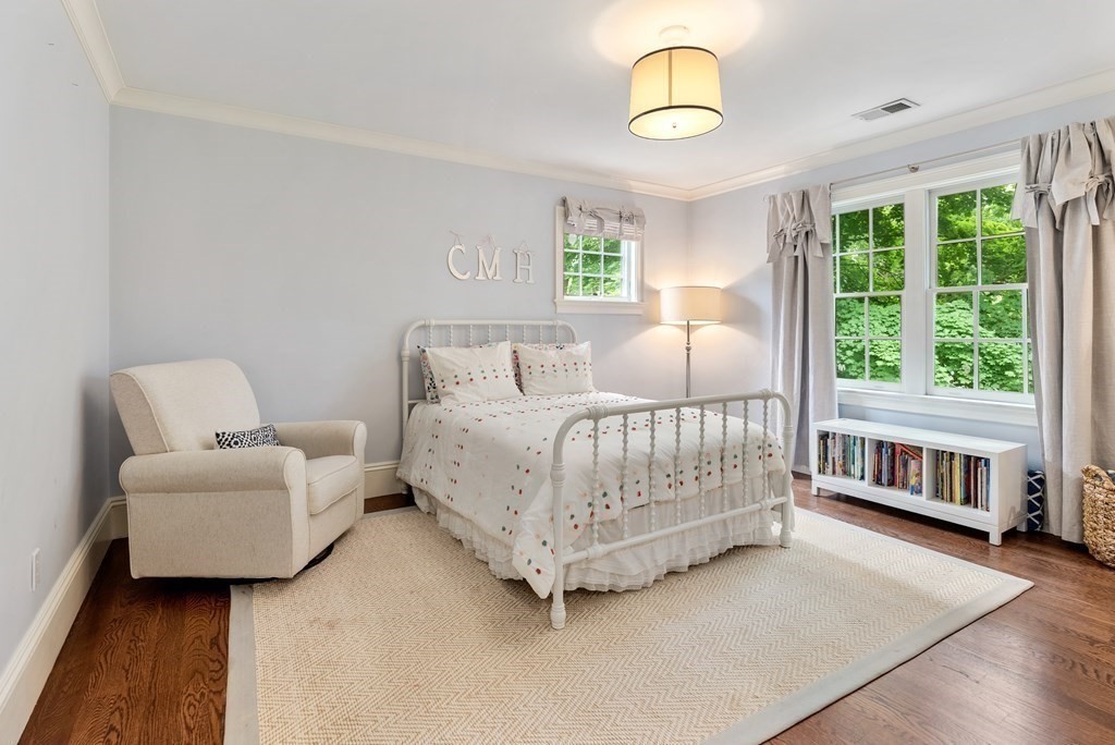 38 Earle Road Wellesley, MA 02481 - Photo 23 of 38