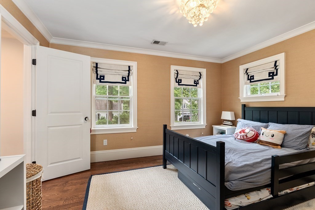 38 Earle Road Wellesley, MA 02481 - Photo 27 of 38