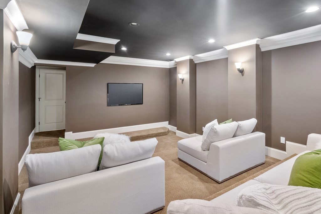 38 Earle Road Wellesley, MA 02481 - Photo 33 of 38