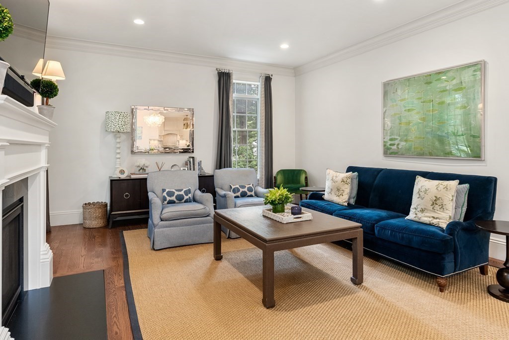 38 Earle Road Wellesley, MA 02481 - Photo 10 of 38