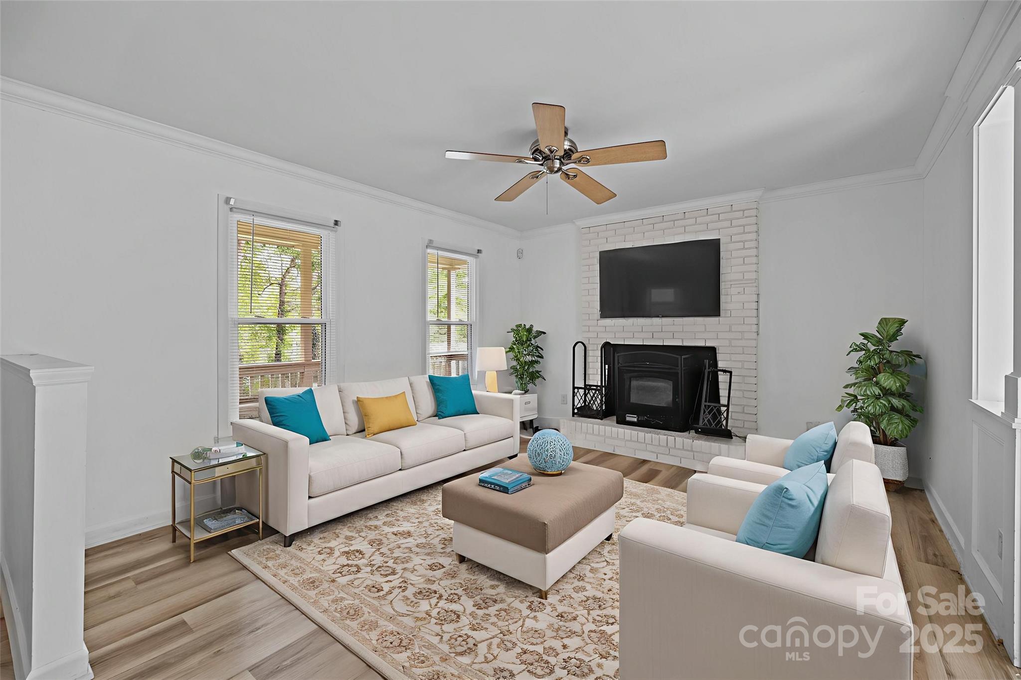 8321 Starnes Randall Road Charlotte, NC 28215 - Photo 3 of 26 Gallery Image 3
