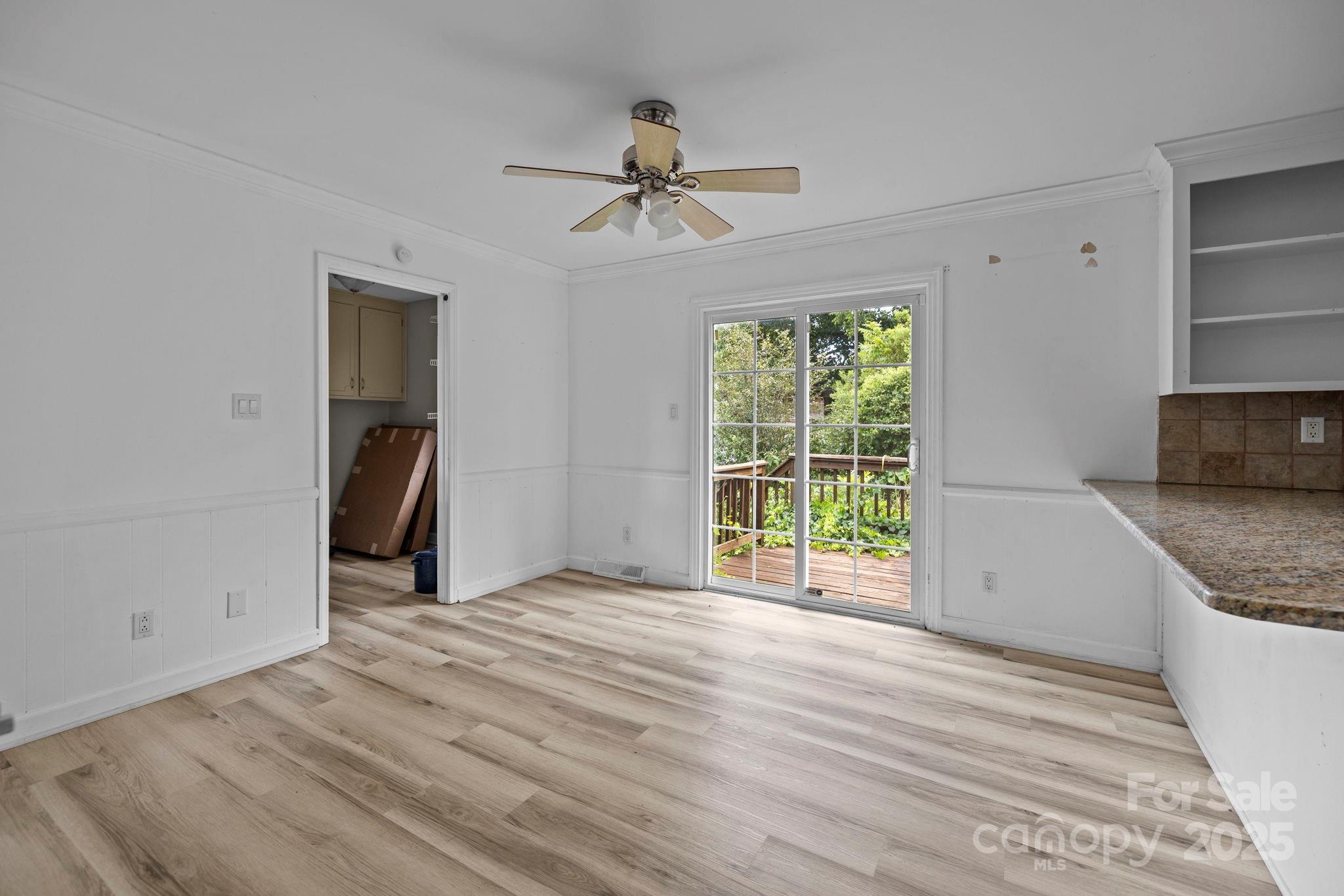 8321 Starnes Randall Road Charlotte, NC 28215 - Photo 7 of 26 Gallery Image 7