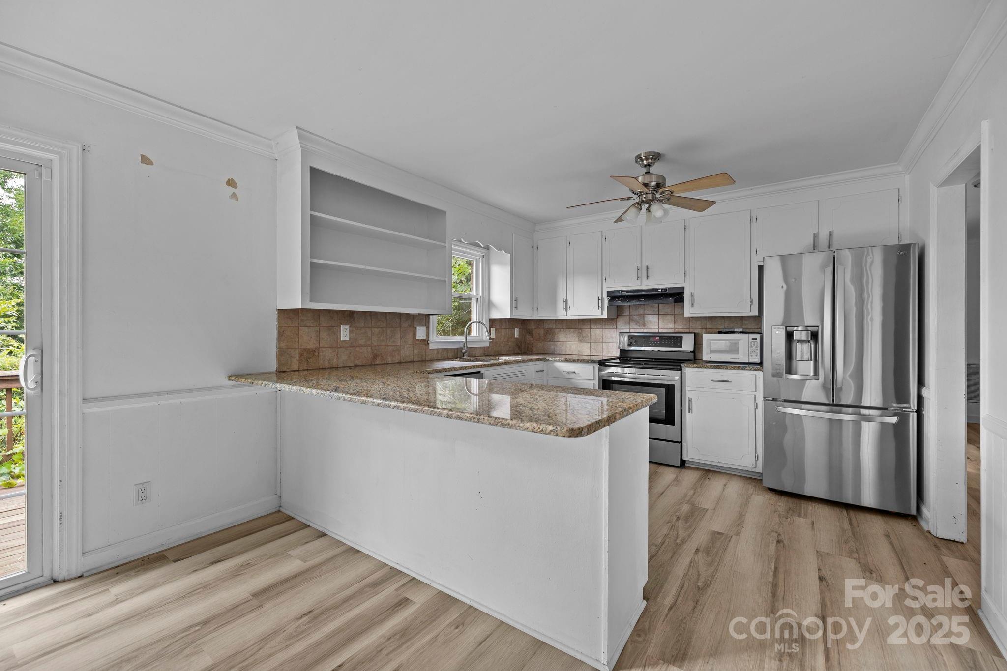 8321 Starnes Randall Road Charlotte, NC 28215 - Photo 10 of 26 Gallery Image 10