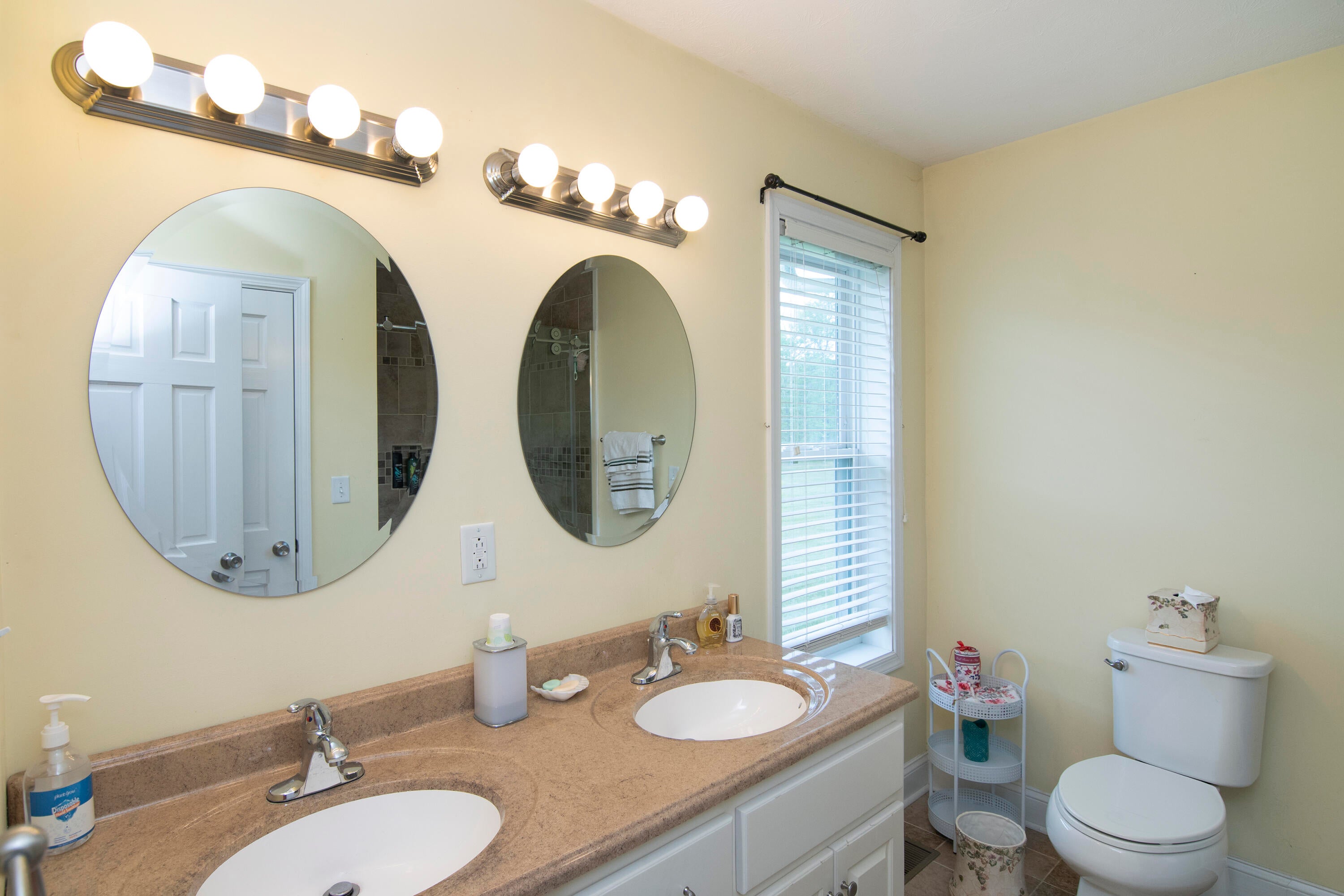 5882 Lockbridge Road Meadow Bridge, WV 25976 - Photo 34 of 68 Primary Bathroom