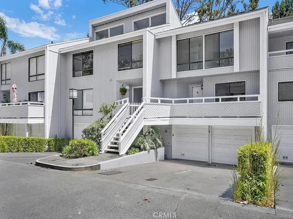 $6,000 | 9 Robon Court, Unit 9, Newport Beach, CA 92663
