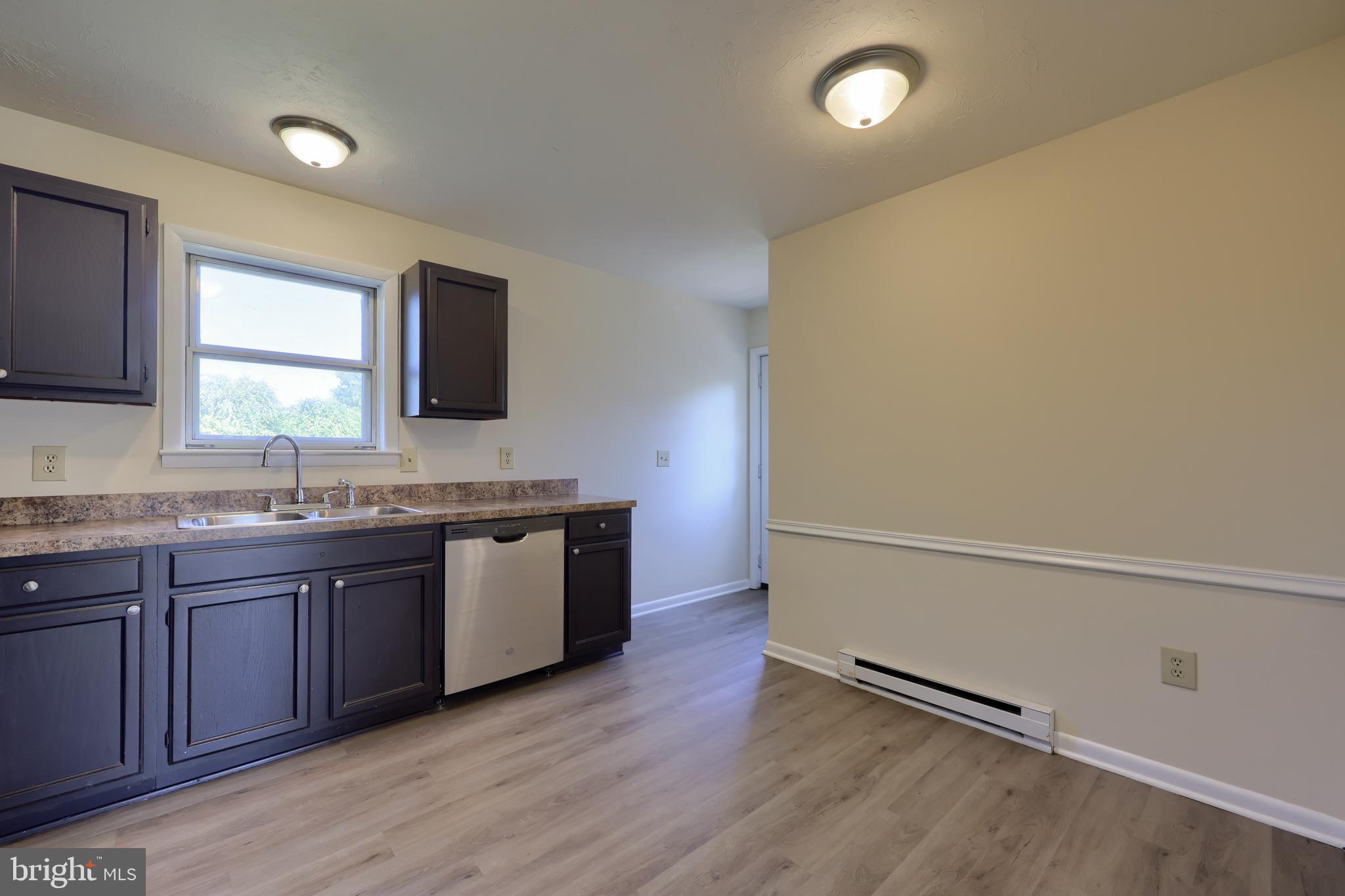 4605 View Drive Spring Grove, PA 17362 - Photo 8 of 29