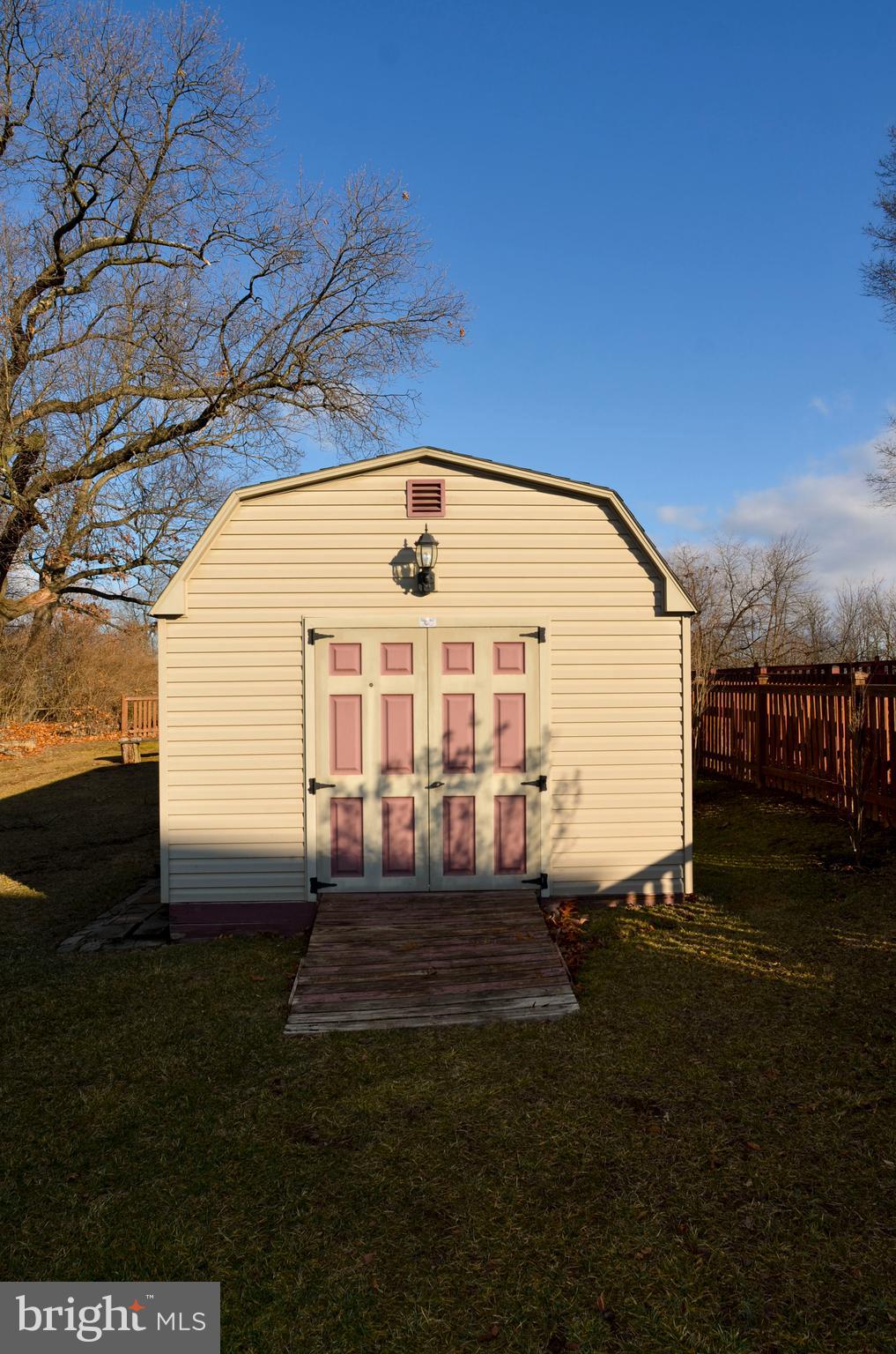 786 Ives Street Martinsburg, WV 25405 - Photo 25 of 31 Shed