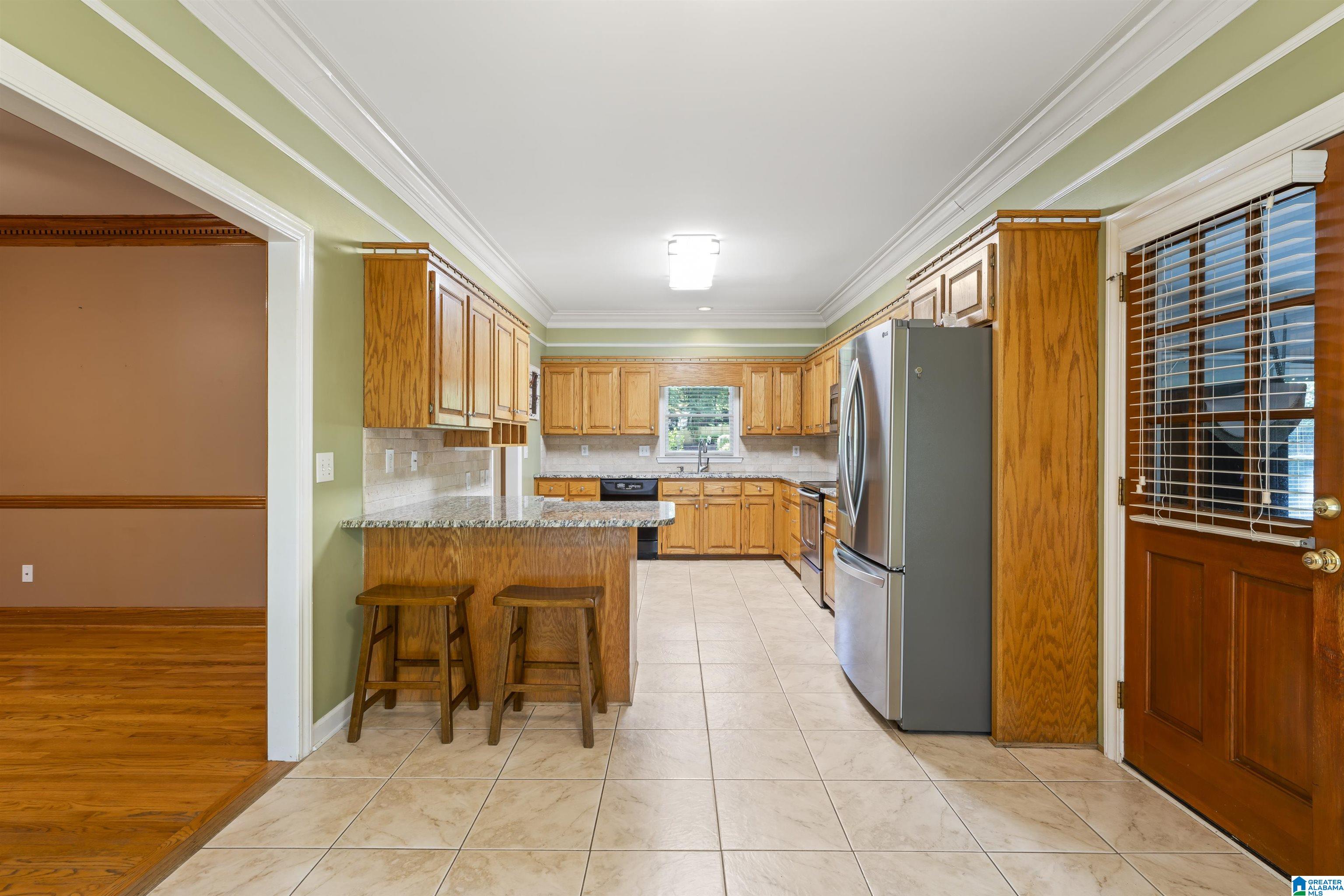 6016 Woodvale Road Helena, AL 35080 - Photo 9 of 40