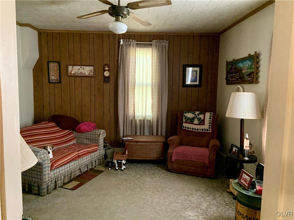 633 Molasses Road Bangor, PA 18013 - Photo 3 of 15 Gallery Image 3