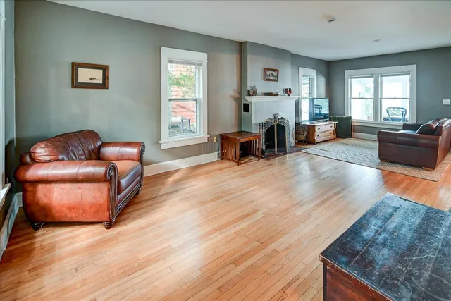 $4,000 | 5026 Lake Mendota Drive, Madison, WI 53705