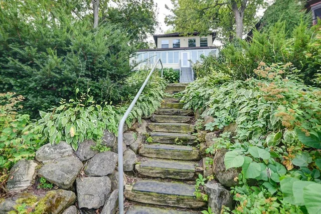 $4,000 | 5026 Lake Mendota Drive, Madison, WI 53705