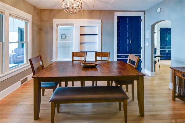 $4,000 | 5026 Lake Mendota Drive, Madison, WI 53705