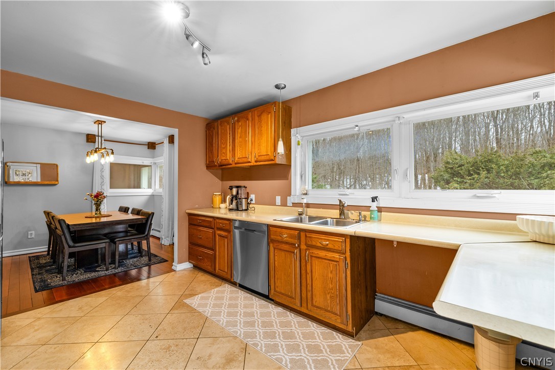 220 Brockway Road Frankfort, NY 13340 - Photo 7 of 30