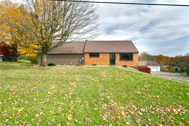 $299,900 | 110 Orchard Lane, Butler, PA 16001