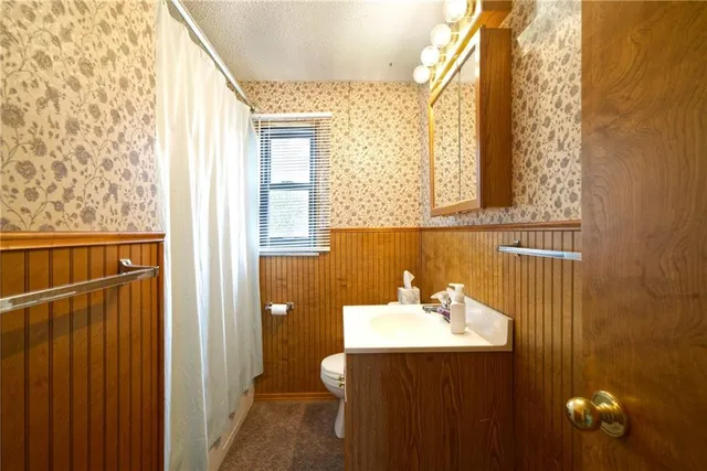 $299,900 | 110 Orchard Lane, Butler, PA 16001