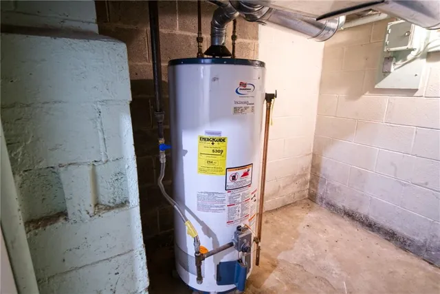 $299,900 | 110 Orchard Lane, Butler, PA 16001