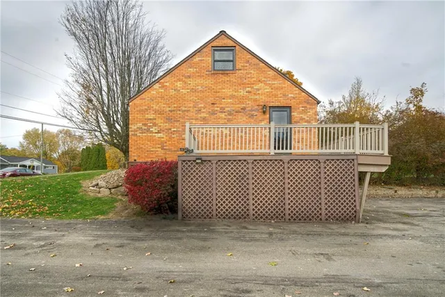 $299,900 | 110 Orchard Lane, Butler, PA 16001