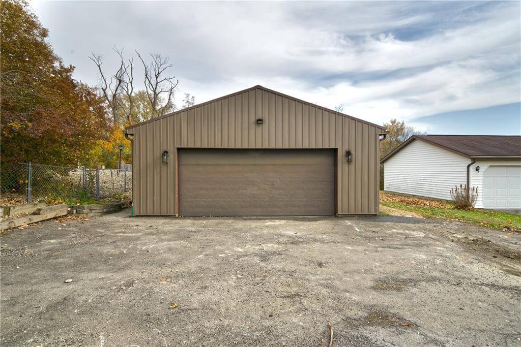 110 Orchard Lane Butler, PA 16001 - Photo 38 of 44