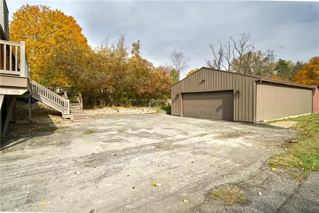 $299,900 | 110 Orchard Lane, Butler, PA 16001