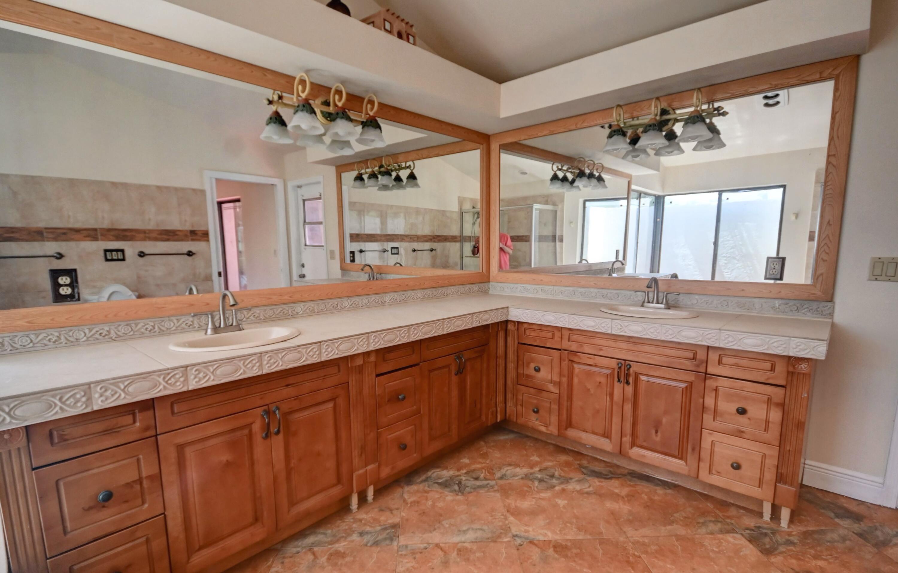 19915 Back 9 Drive Boca Raton, FL 33498 - Photo 7 of 11 master bath