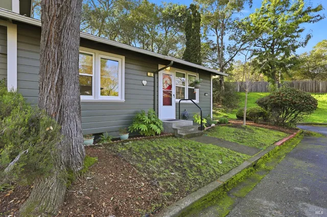 $459,000 | 49 Livingston Court, Novato, CA 94949