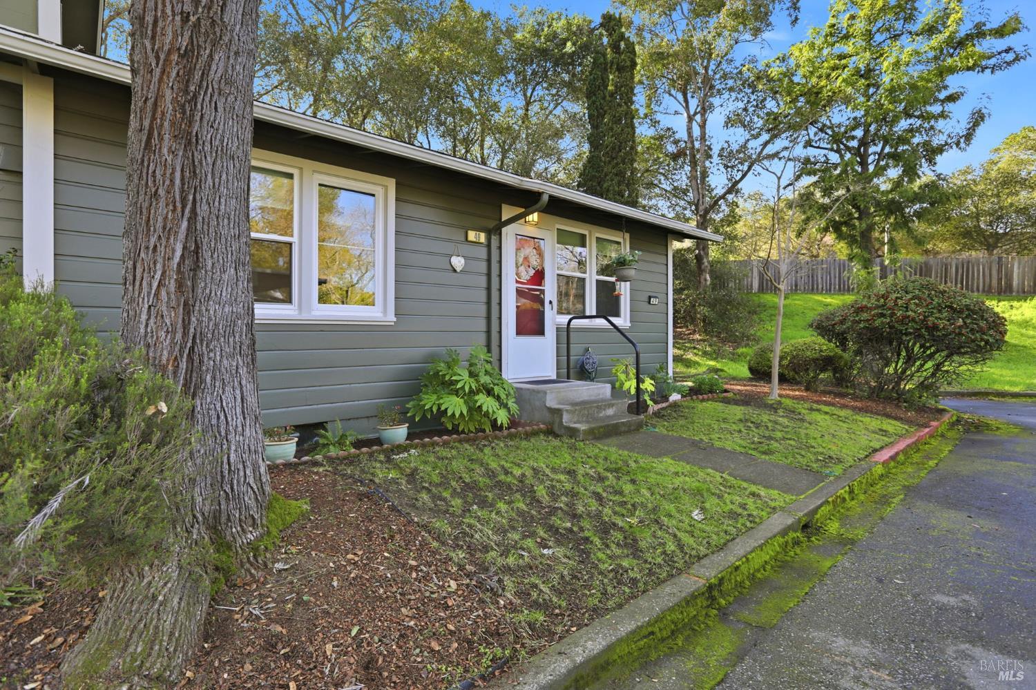 49 Livingston Court Novato, CA 94949 - Photo 2 of 20