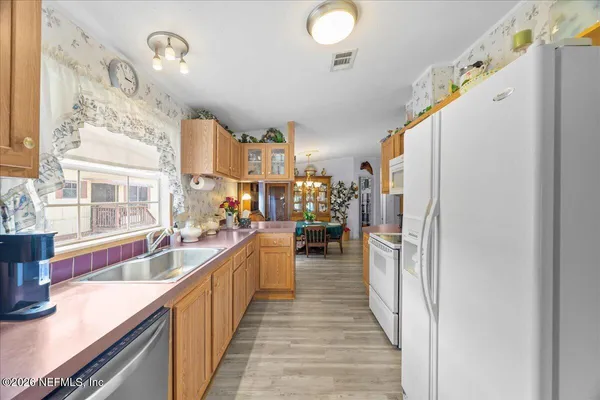 $324,900 | 120 Waterway Avenue, Satsuma, FL 32189