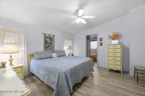 $324,900 | 120 Waterway Avenue, Satsuma, FL 32189