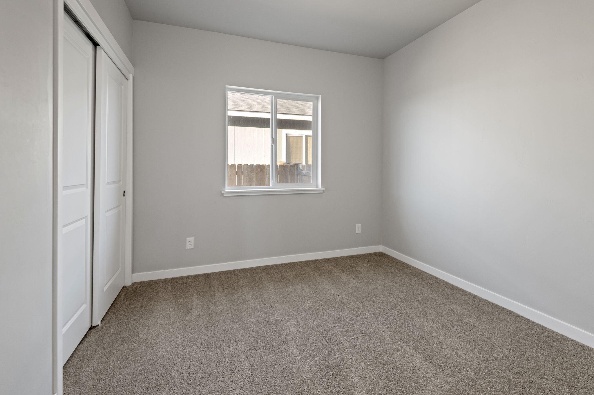 51215 Riley Lane La Pine, OR 97739 - Photo 15 of 23 Bedroom 2