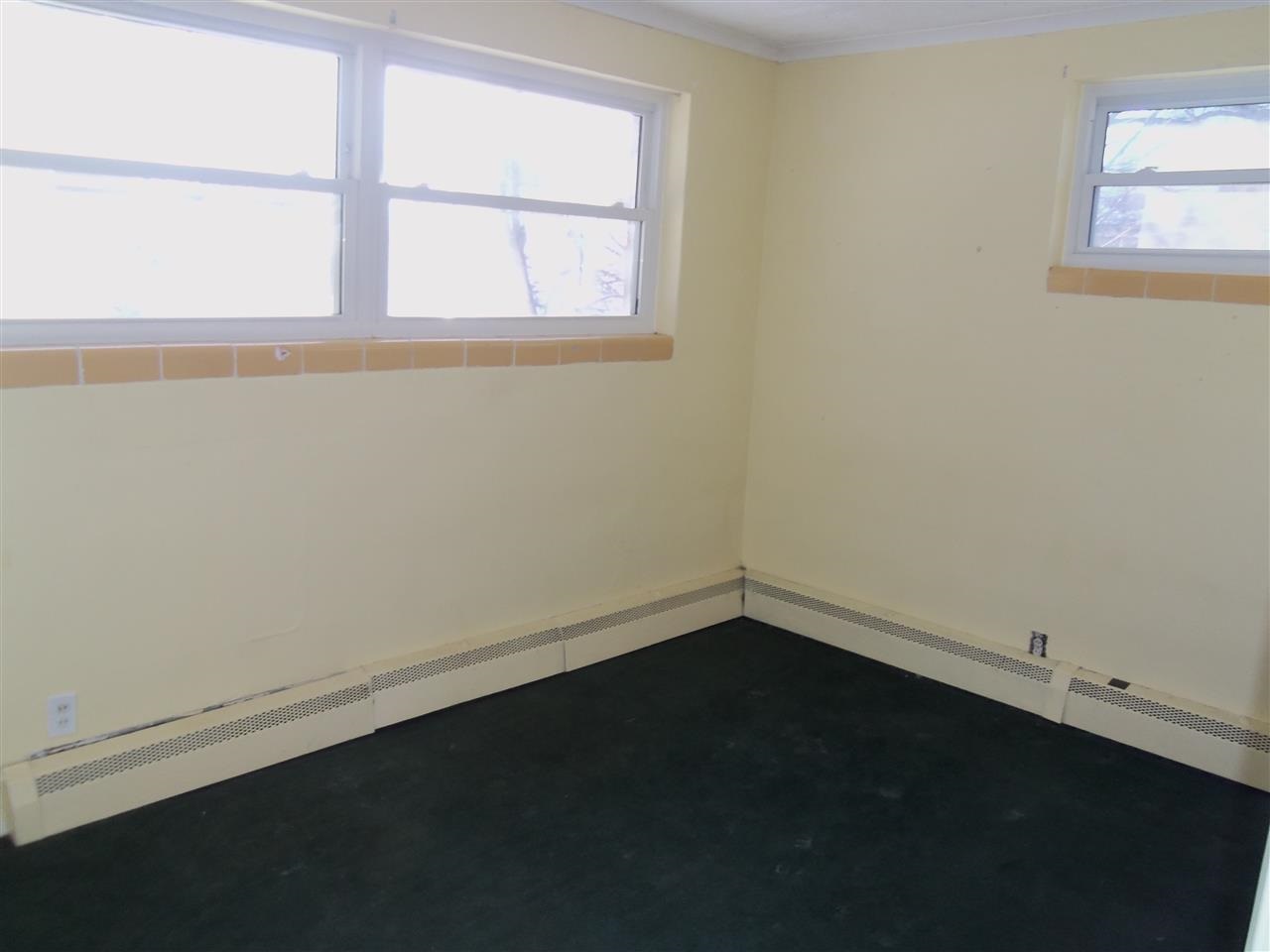 2409 Middle Road Davenport, IA 52803 - Photo 8 of 9 Gallery Image 8