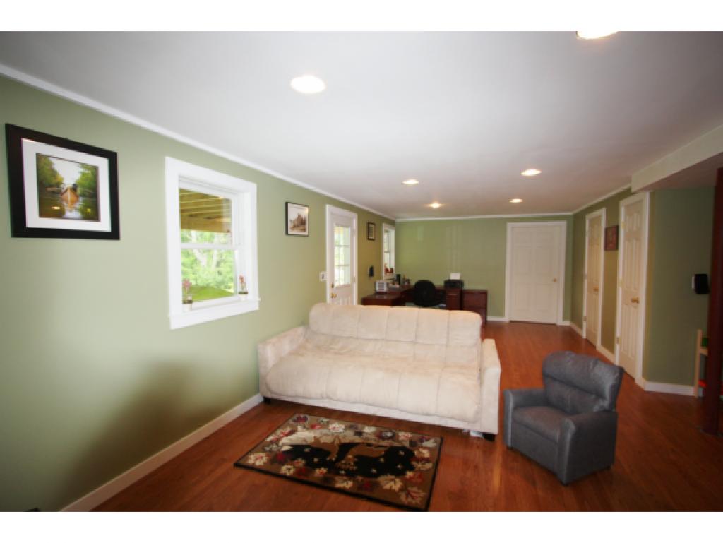 534 Bacon Hollow Road Sunderland, VT 05250 - Photo 21 of 28 Gallery Image 21