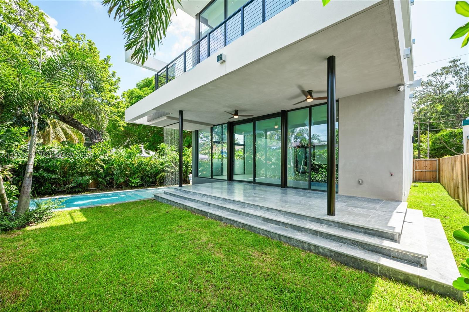 3310 Elizabeth Street Miami, FL 33133 - Photo 33 of 42