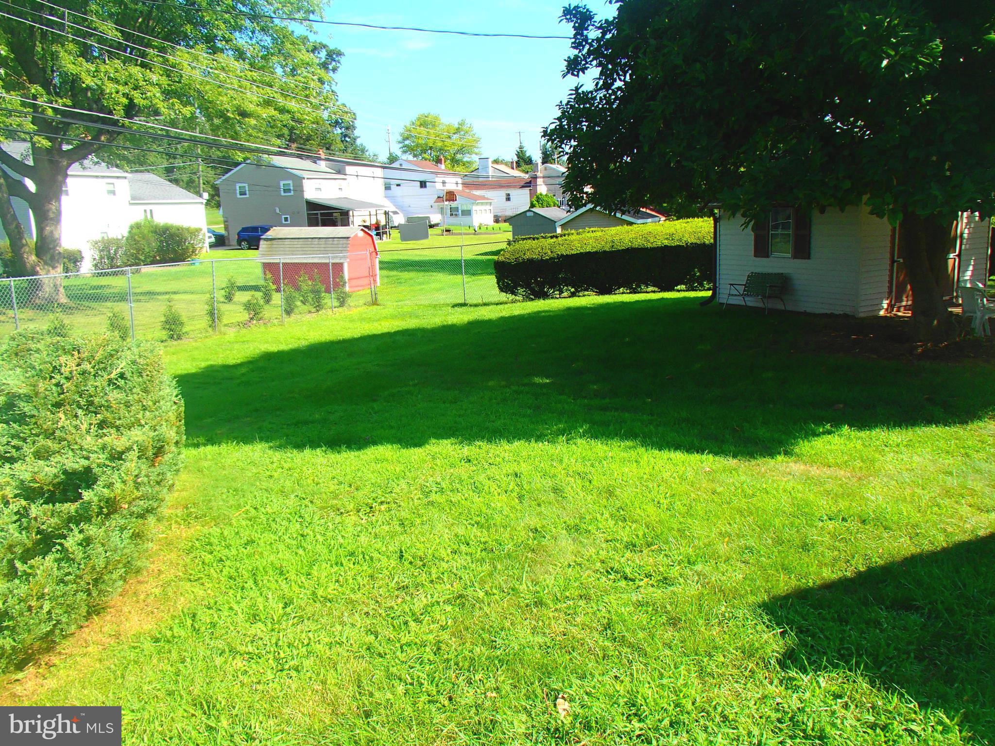 1075 Birch Road Warminster, PA 18974 - Photo 17 of 20