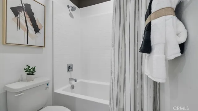 $1,139,990 | 738 Guy Turner Drive, Camarillo, CA 93010