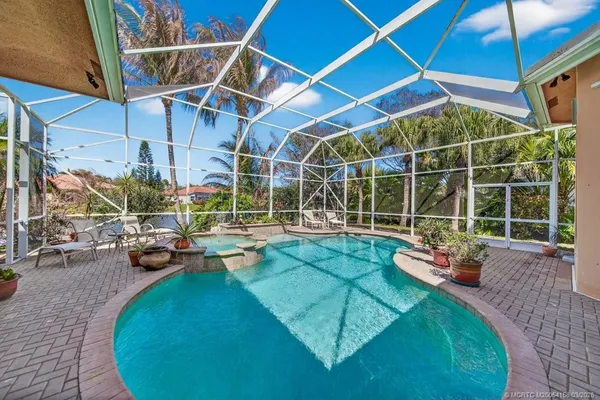 $1,250,000 | 8823 Southeast Oak Grove Terrace, Hobe Sound, FL 33455