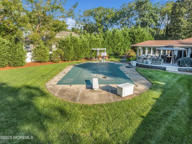 $1,349,000 | 527 Eagle Point Drive, Toms River, NJ 08753