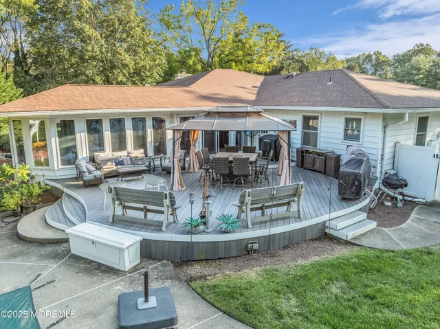 $1,349,000 | 527 Eagle Point Drive, Toms River, NJ 08753