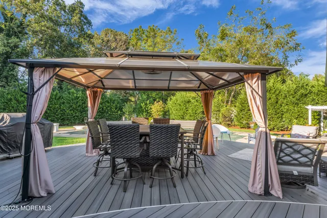 $1,349,000 | 527 Eagle Point Drive, Toms River, NJ 08753