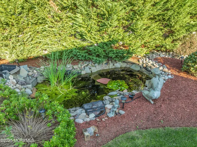 $1,349,000 | 527 Eagle Point Drive, Toms River, NJ 08753