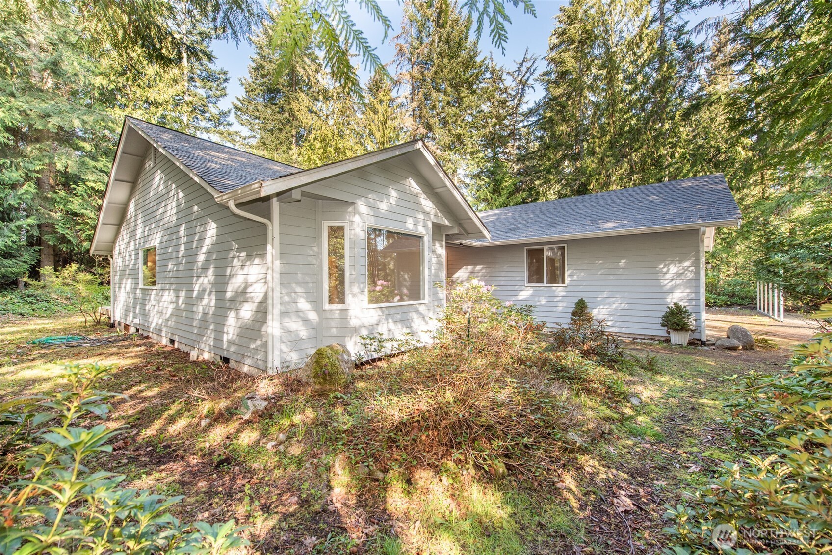 113 North Jensen Road Port Angeles, WA 98362 - Photo 2 of 39