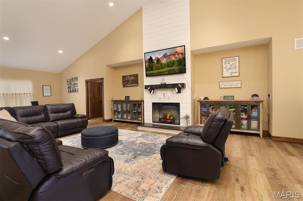 10365 Creekside Drive Breese, IL 62230 - Photo 15 of 75