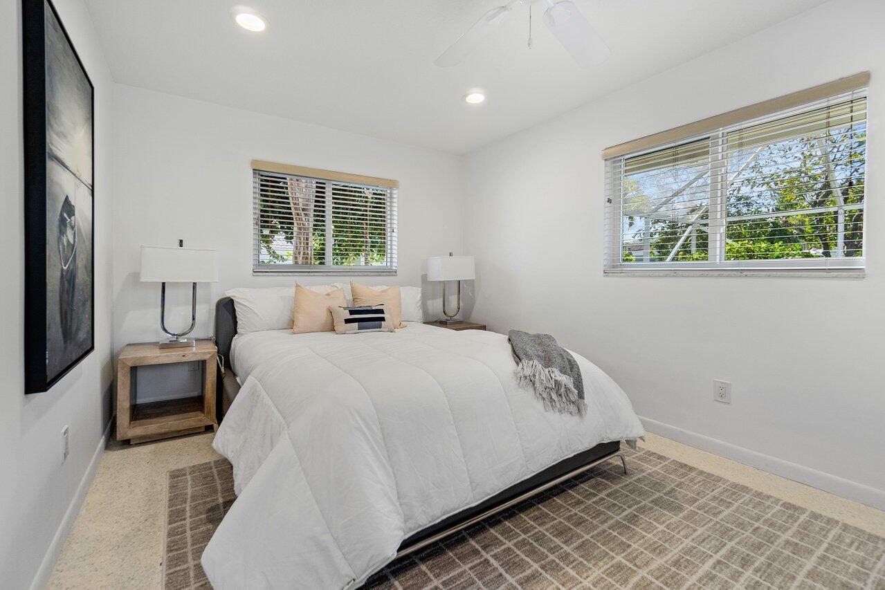 275 Northeast Olive Way Boca Raton, FL 33432 - Photo 20 of 41 024-275NortheastOliveWay-BocaRaton-FL-33