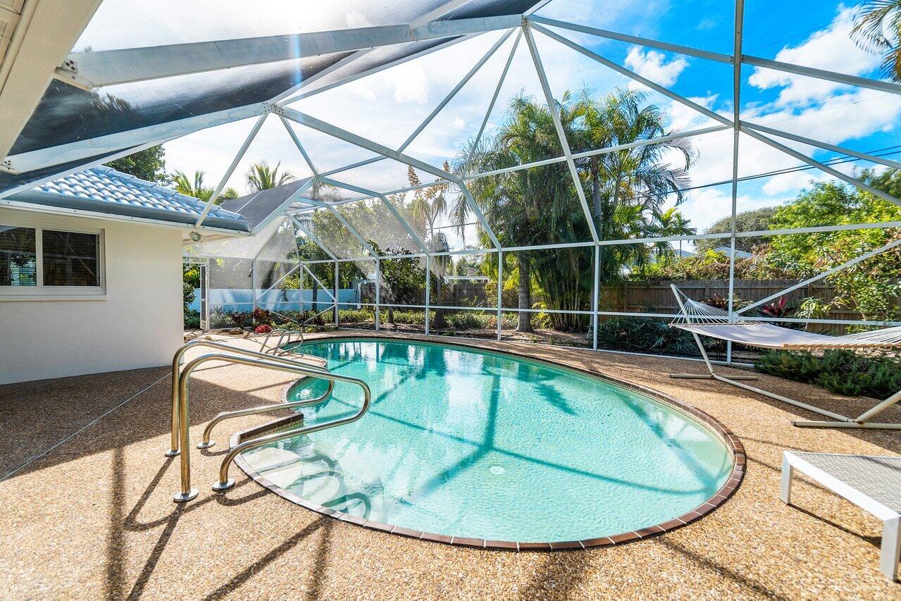 275 Northeast Olive Way Boca Raton, FL 33432 - Photo 29 of 41 029-275NortheastOliveWay-BocaRaton-FL-33
