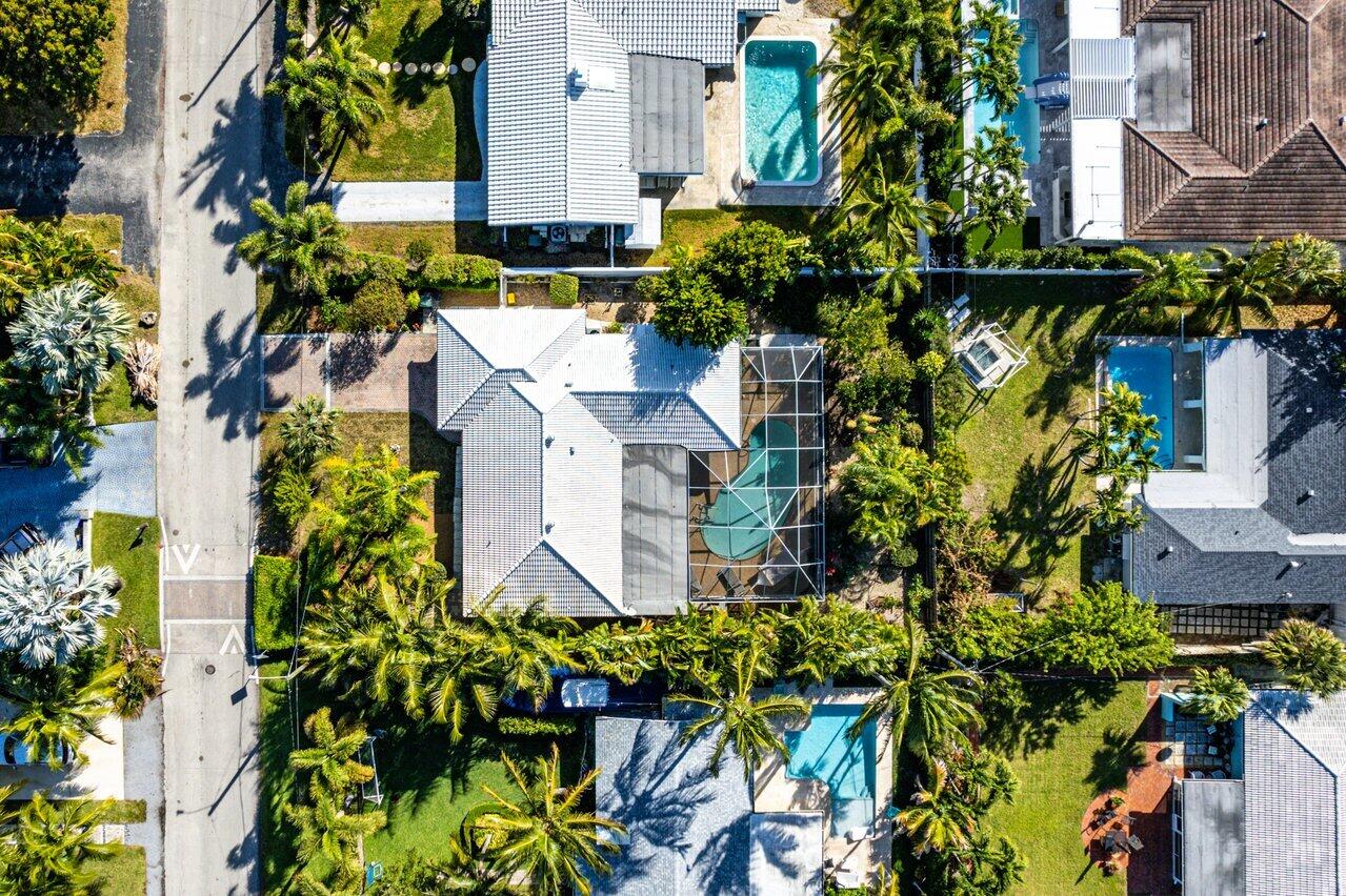 275 Northeast Olive Way Boca Raton, FL 33432 - Photo 33 of 41 036-275NortheastOliveWay-BocaRaton-FL-33