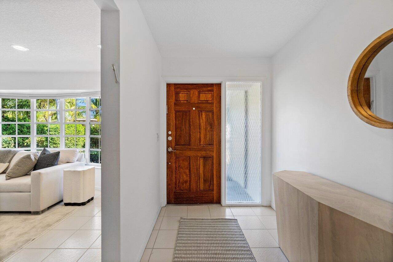 275 Northeast Olive Way Boca Raton, FL 33432 - Photo 6 of 41 006-275NortheastOliveWay-BocaRaton-FL-33