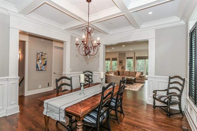 2401 Oak Tree Lane Park Ridge, IL 60068 - Photo 14 of 35